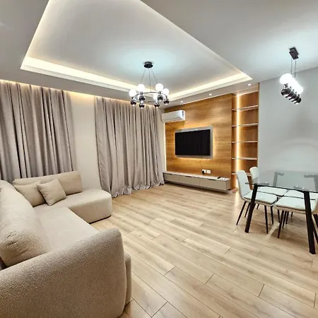 Miku Apartment-modern 2bedroom In Prime Location Apartamento *