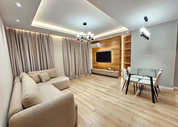 Miku Apartment-modern 2bedroom In Prime Location 公寓 *