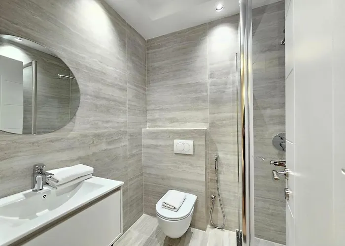 Miku Apartment-modern 2bedroom In Prime Location